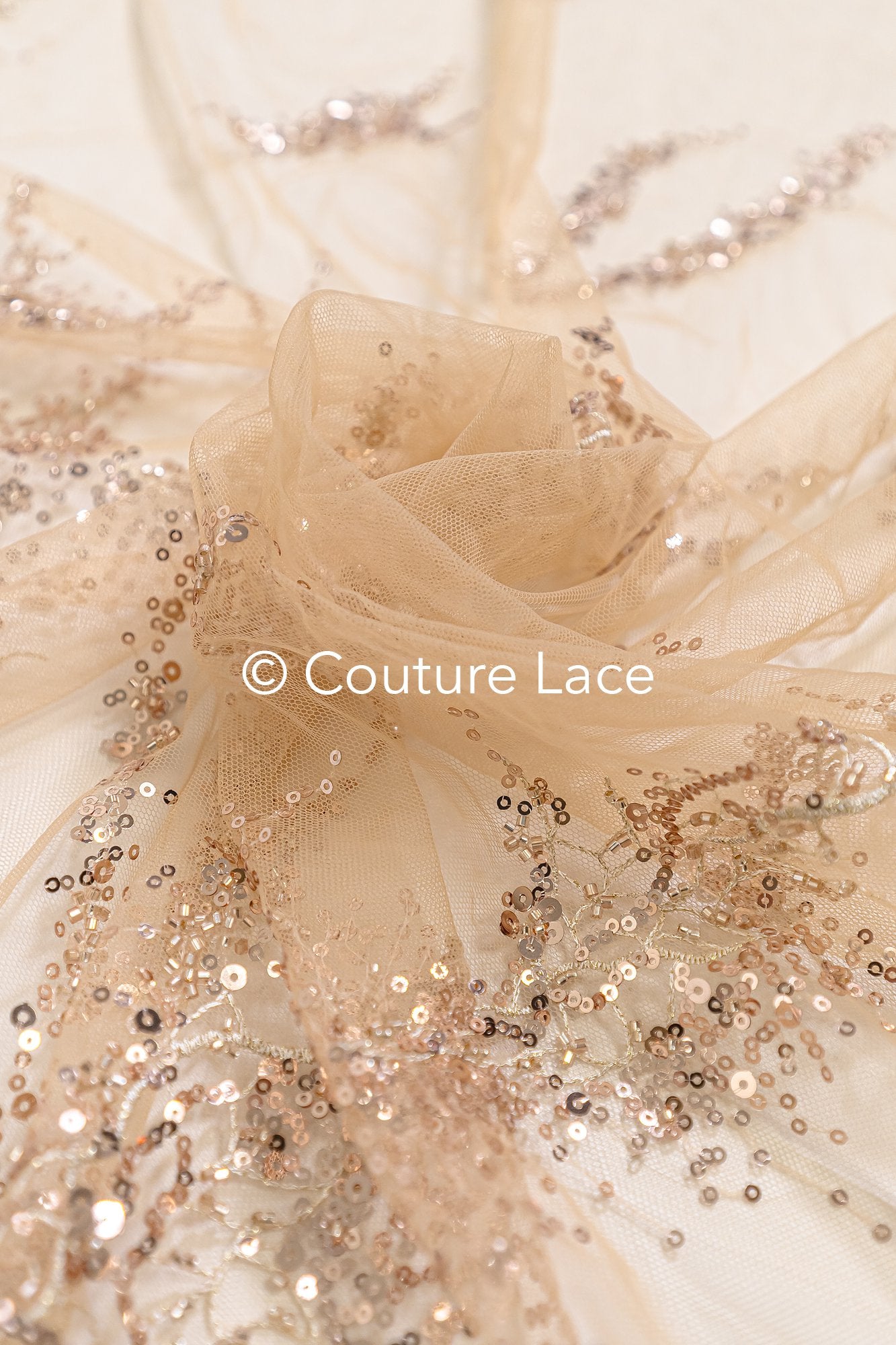 Rose Gold Spitze mit Perlen/ perlenbesetzter Couture Spitzenstoff/ kupfer Spitzenstoff/ Abendkleid Perlen Stoff// L22-488