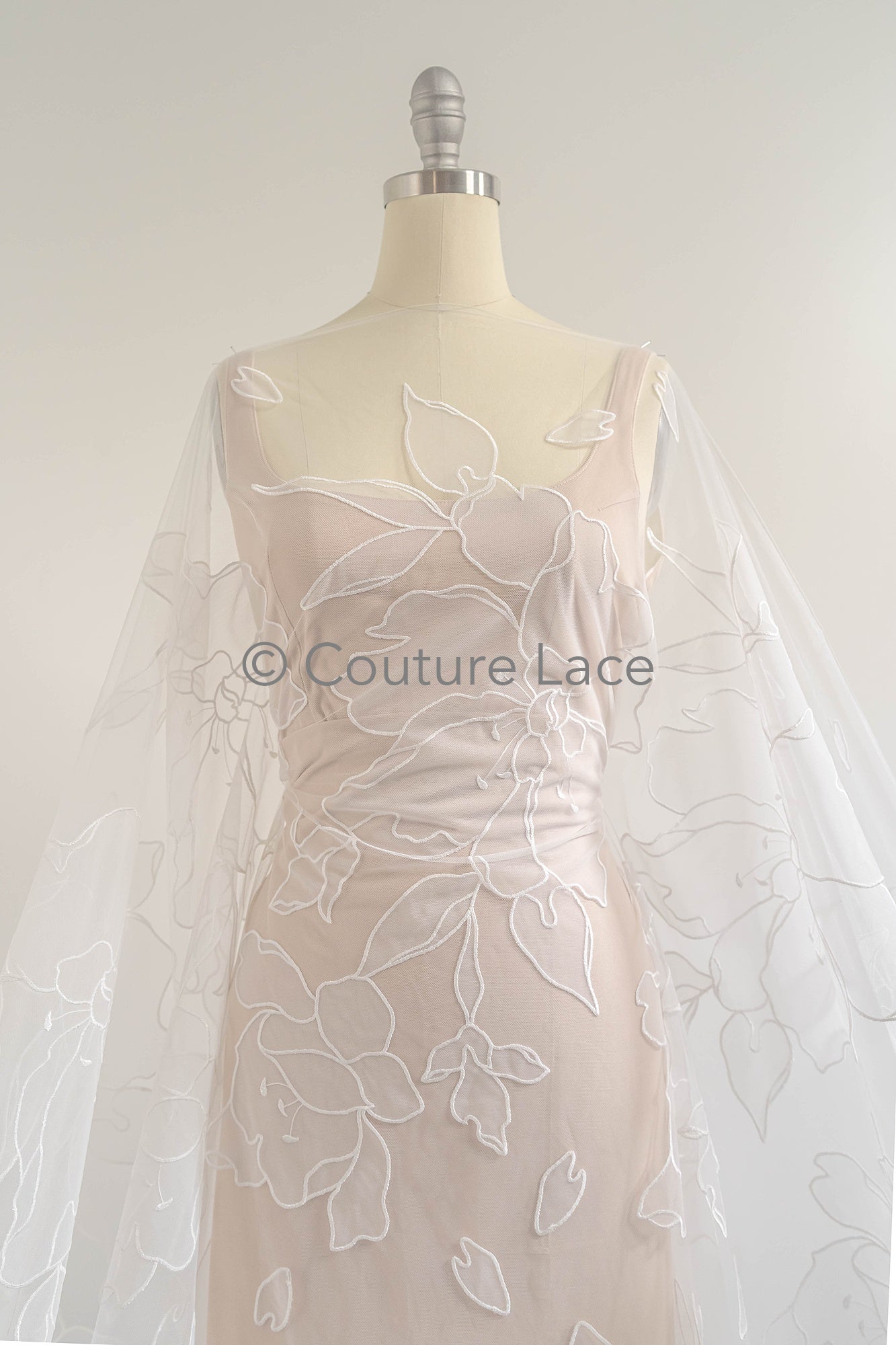 Floral bridal lace/ bridal lace material/ cream bridal lace/ floral wedding lace/ couture lace // L23-583