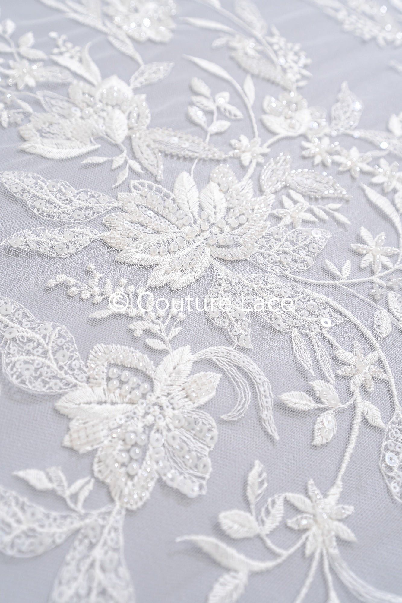 Braut Spitzenstoff mit Perlen / Off-White Braut Spitze/ bestickte Hochzeit Spitze/ Couture Spitze/ L24-676