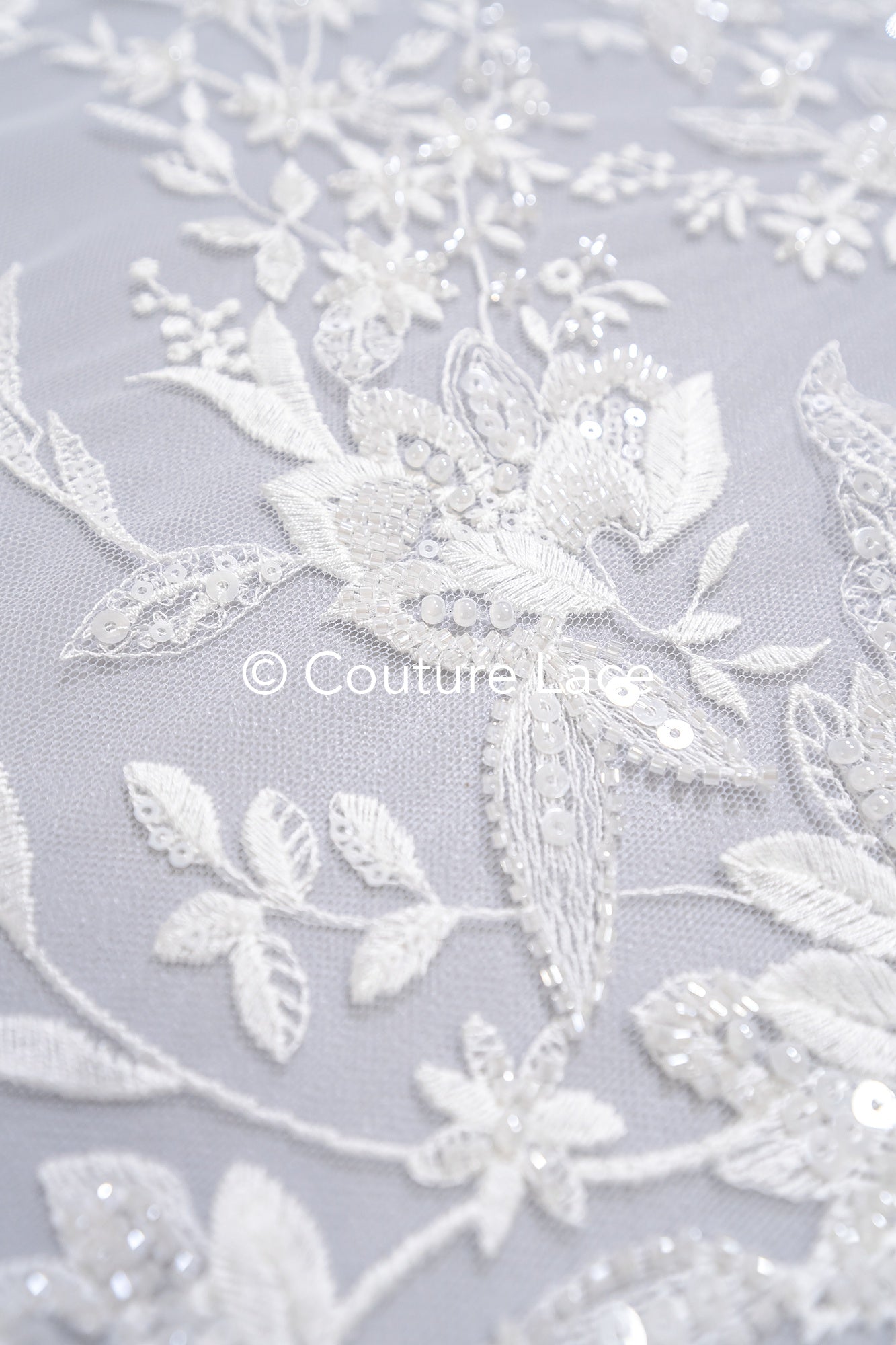 Braut Spitzenstoff mit Perlen / Off-White Braut Spitze/ bestickte Hochzeit Spitze/ Couture Spitze/ L24-676