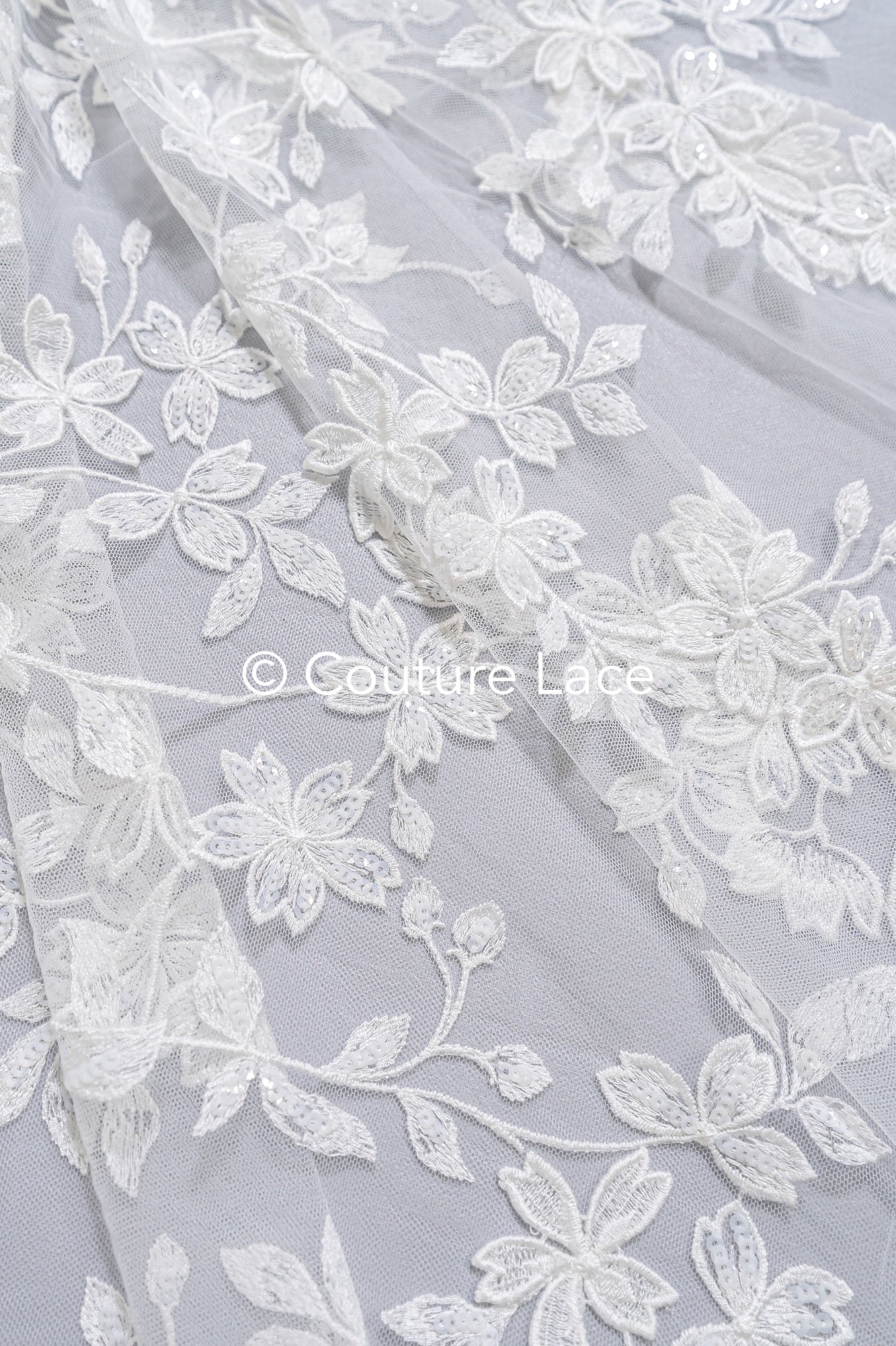 Perlen-Spitzenstoff/ Couture-Spitzenstoff floral/ Braut-Spitzenstoff/ Perlen-Spitzenstoff// L24-686