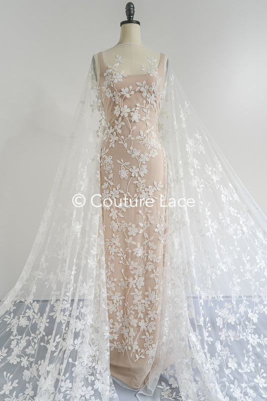 Perlen-Spitzenstoff/ Couture-Spitzenstoff floral/ Braut-Spitzenstoff/ Perlen-Spitzenstoff// L24-686