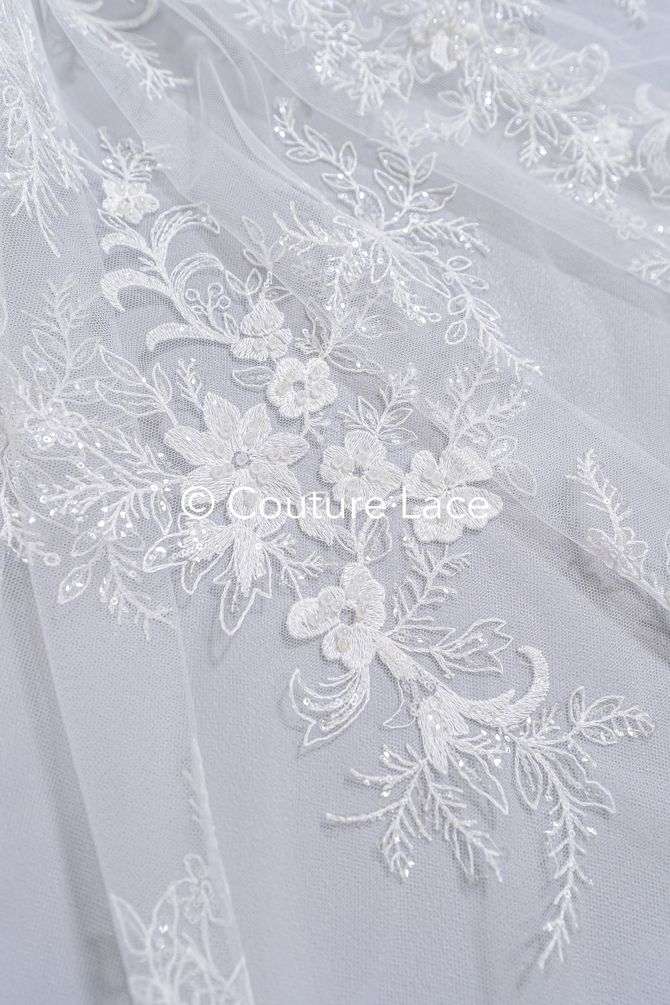 Perlen-Spitzenstoff/ Couture-Spitzenstoff/ Braut-Spitzenstoff/ Perlen-Spitzenstoff// L24-689