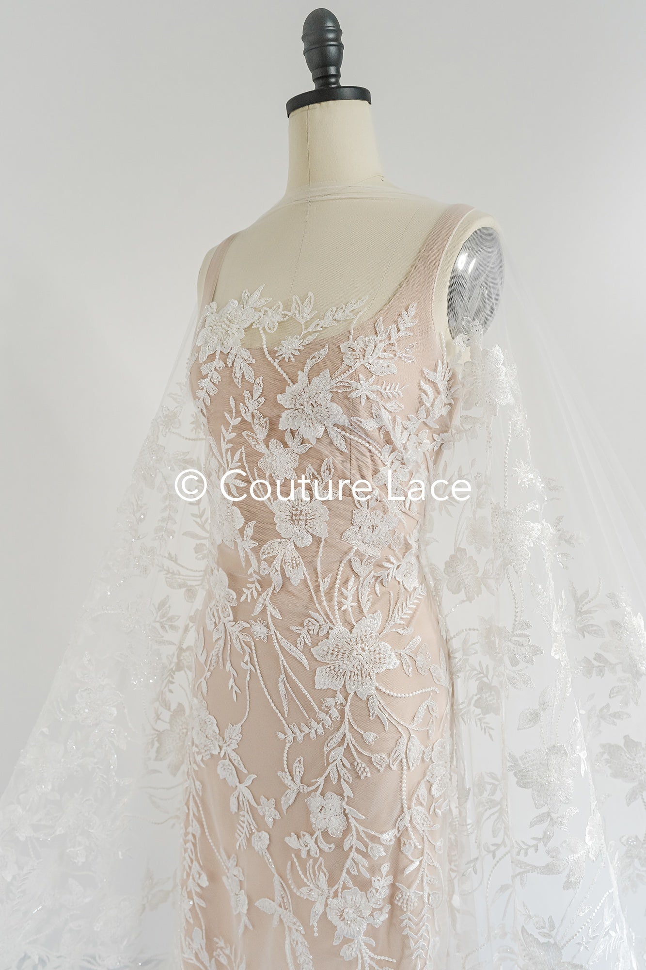 Perlen-Spitzenstoff/ Couture-Spitzenstoff/ Braut-Spitzenstoff/ Perlen-Spitzenstoff// L24-690