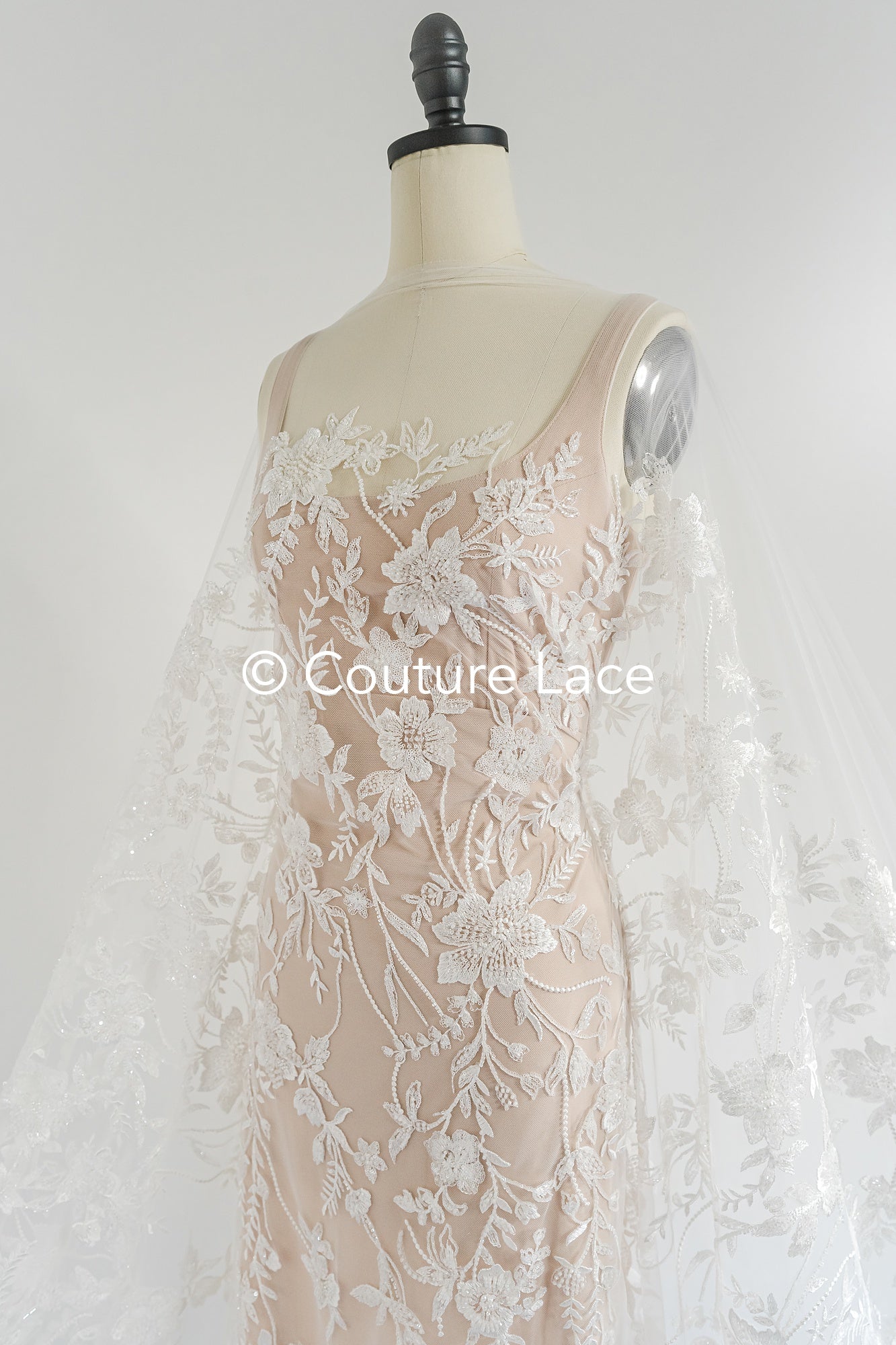 Perlen-Spitzenstoff/ Couture-Spitzenstoff/ Braut-Spitzenstoff/ Perlen-Spitzenstoff// L24-690