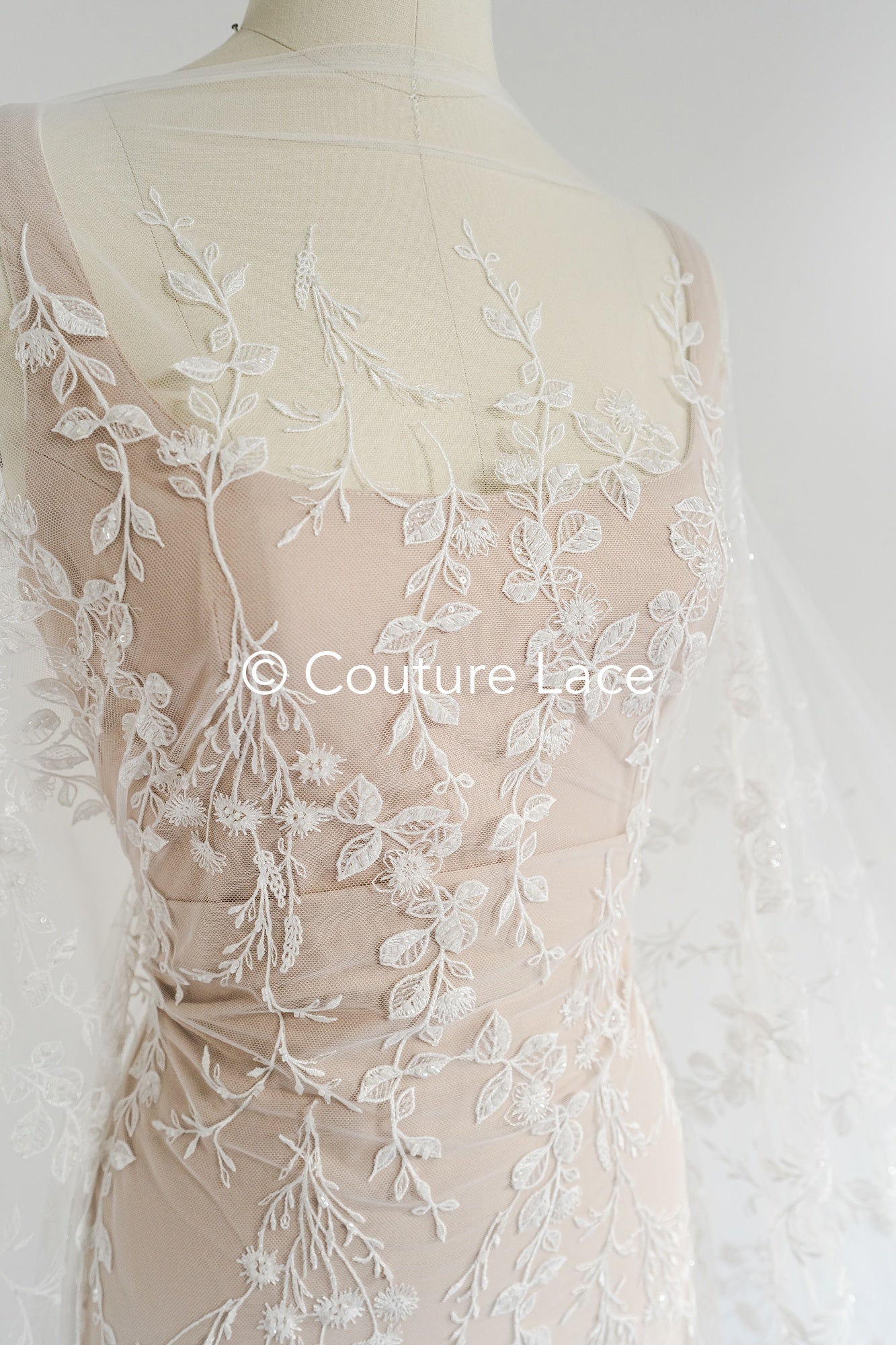 Perlen-Spitzenstoff/ Couture-Spitzenstoff/ Braut-Spitzenstoff Weiß Off-White/ Perlen-Spitzenstoff// L24-708