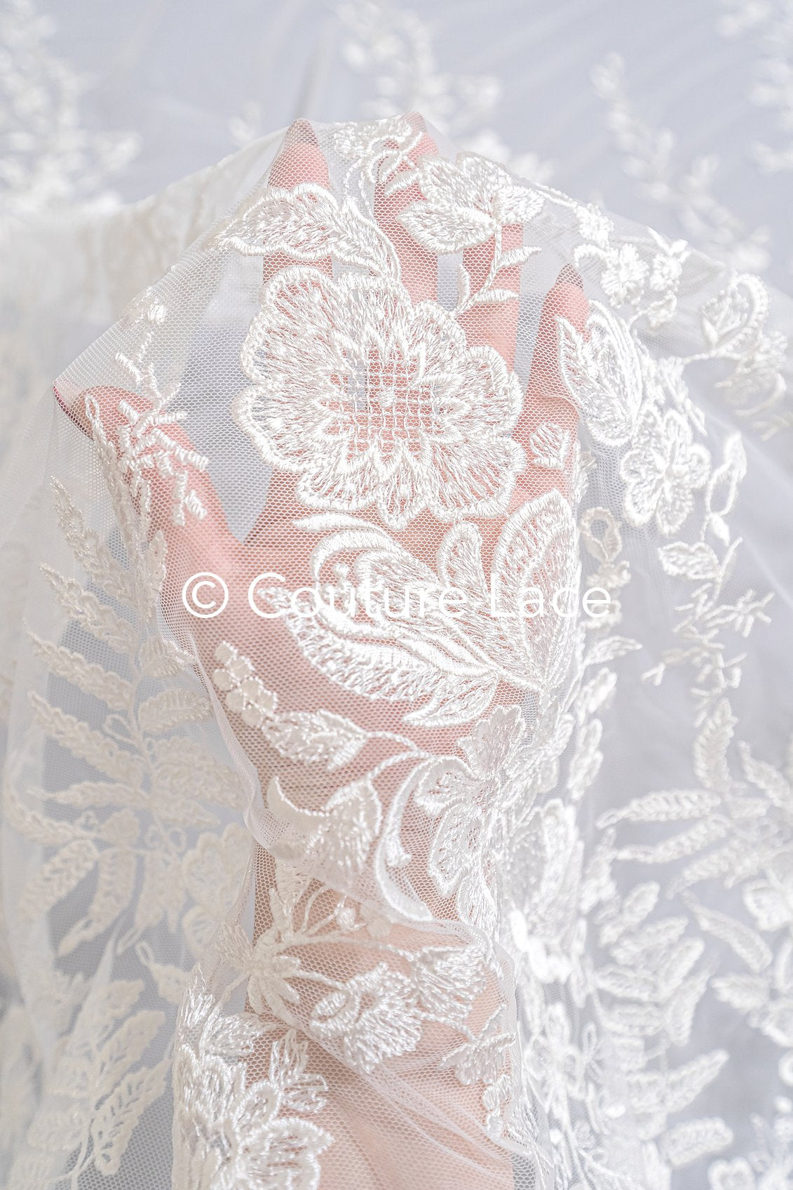Fine floral off-white bridal lace/ soft floral lace fabric/ bridal lace with floral pattern - L25-720