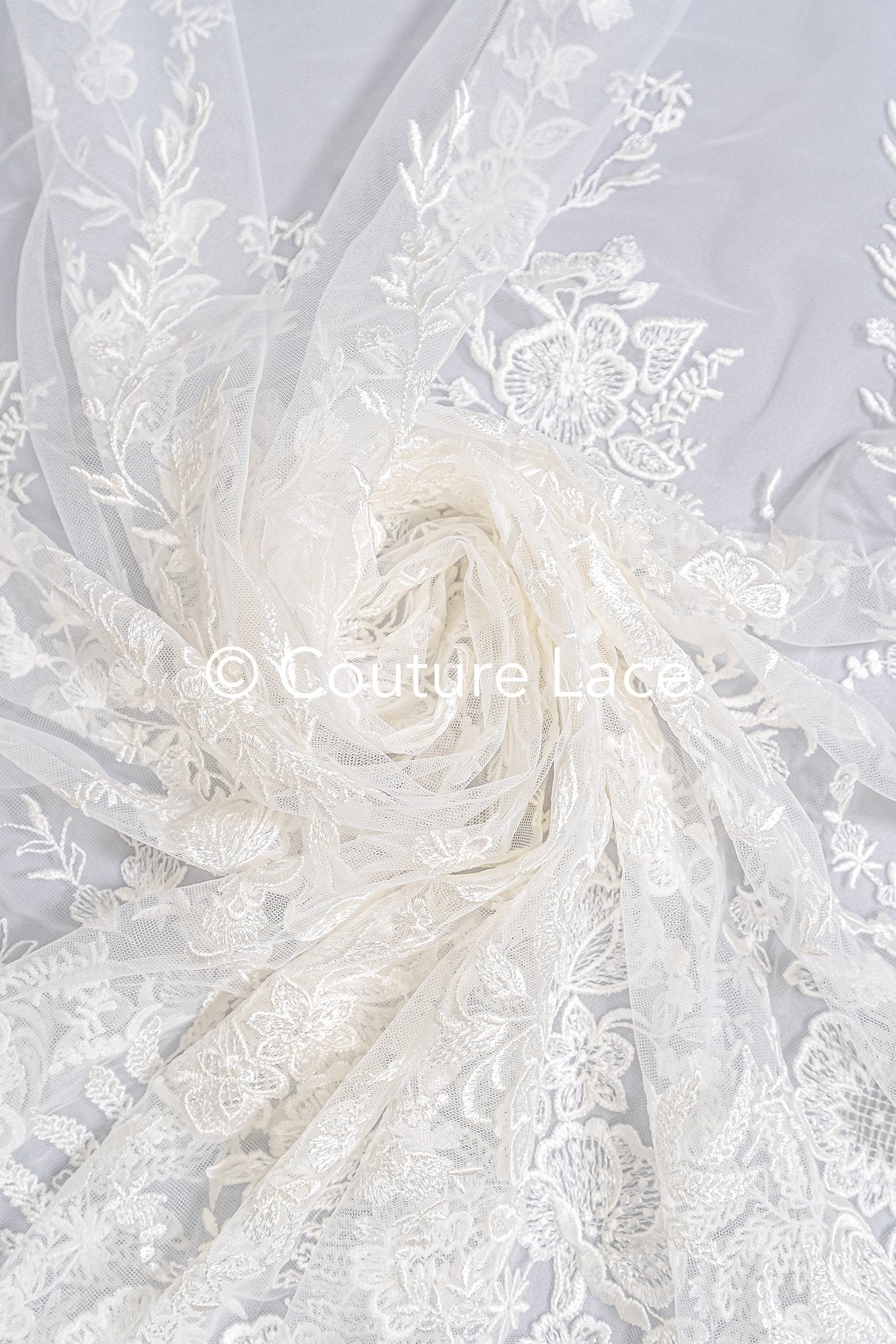 Fine floral off-white bridal lace/ soft floral lace fabric/ bridal lace with floral pattern - L25-720