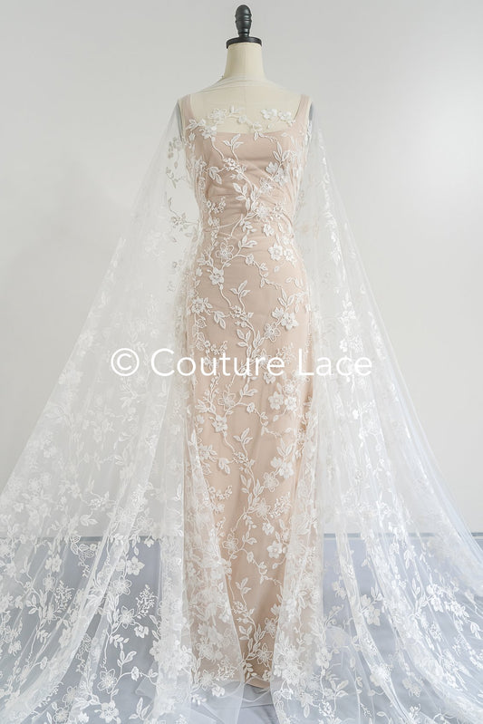 Floral bestickter Braut Spitzenstoff, Hochwertiger Spitzen Stoff für Brautkleider // L25-721