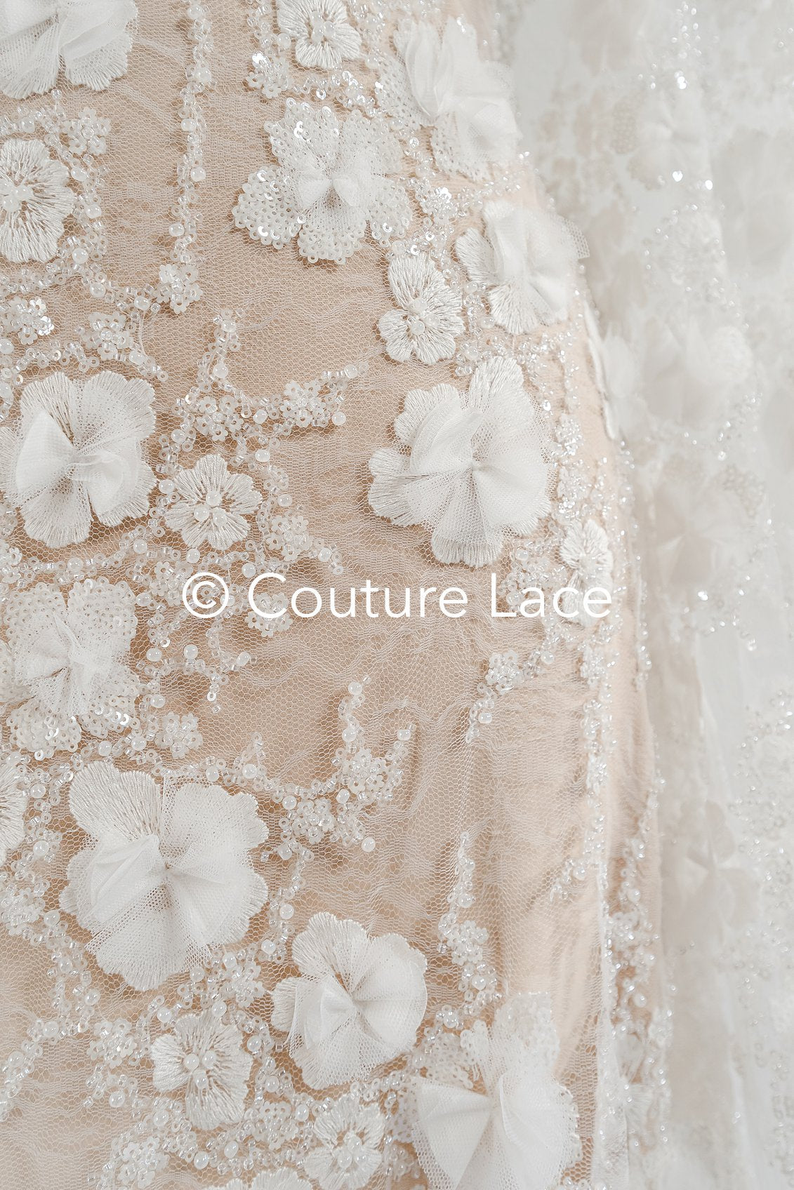 Exquisite Florale Spitze für Brautkleider, 3D Blumenspitze für Brautmode // L25-731