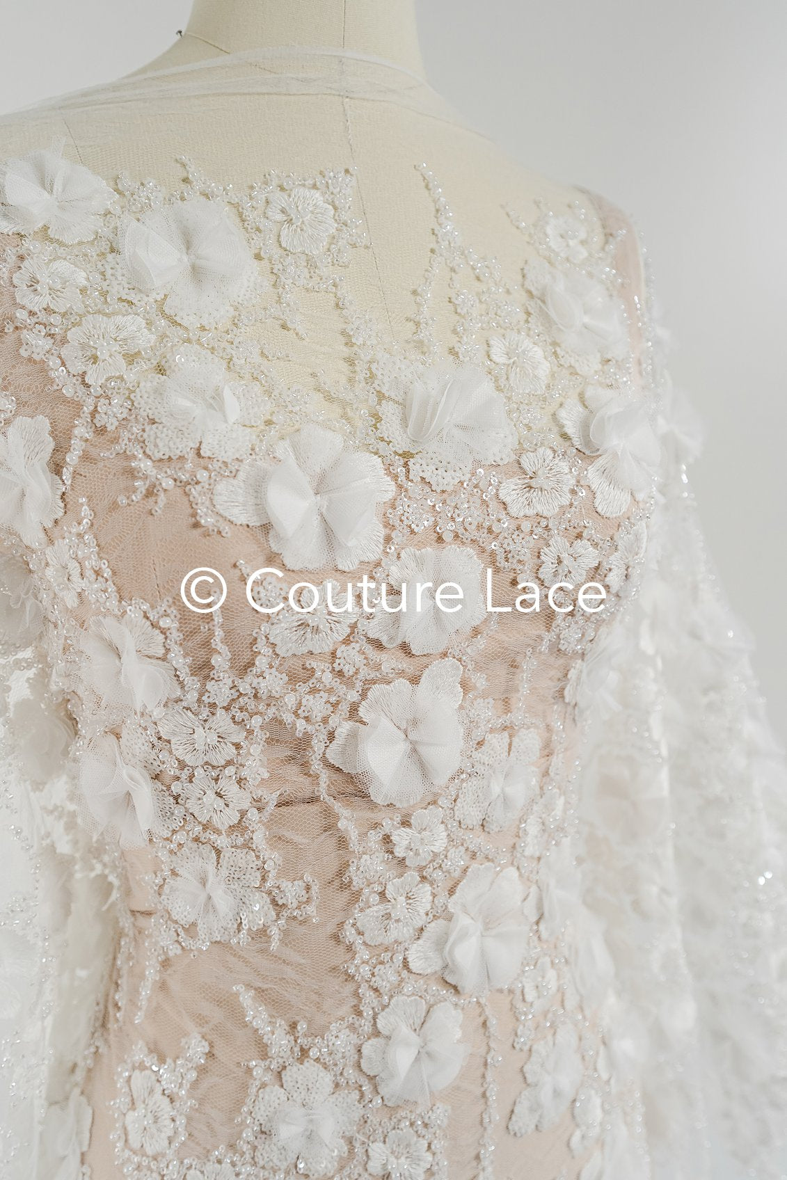 Exquisite Florale Spitze für Brautkleider, 3D Blumenspitze für Brautmode // L25-731