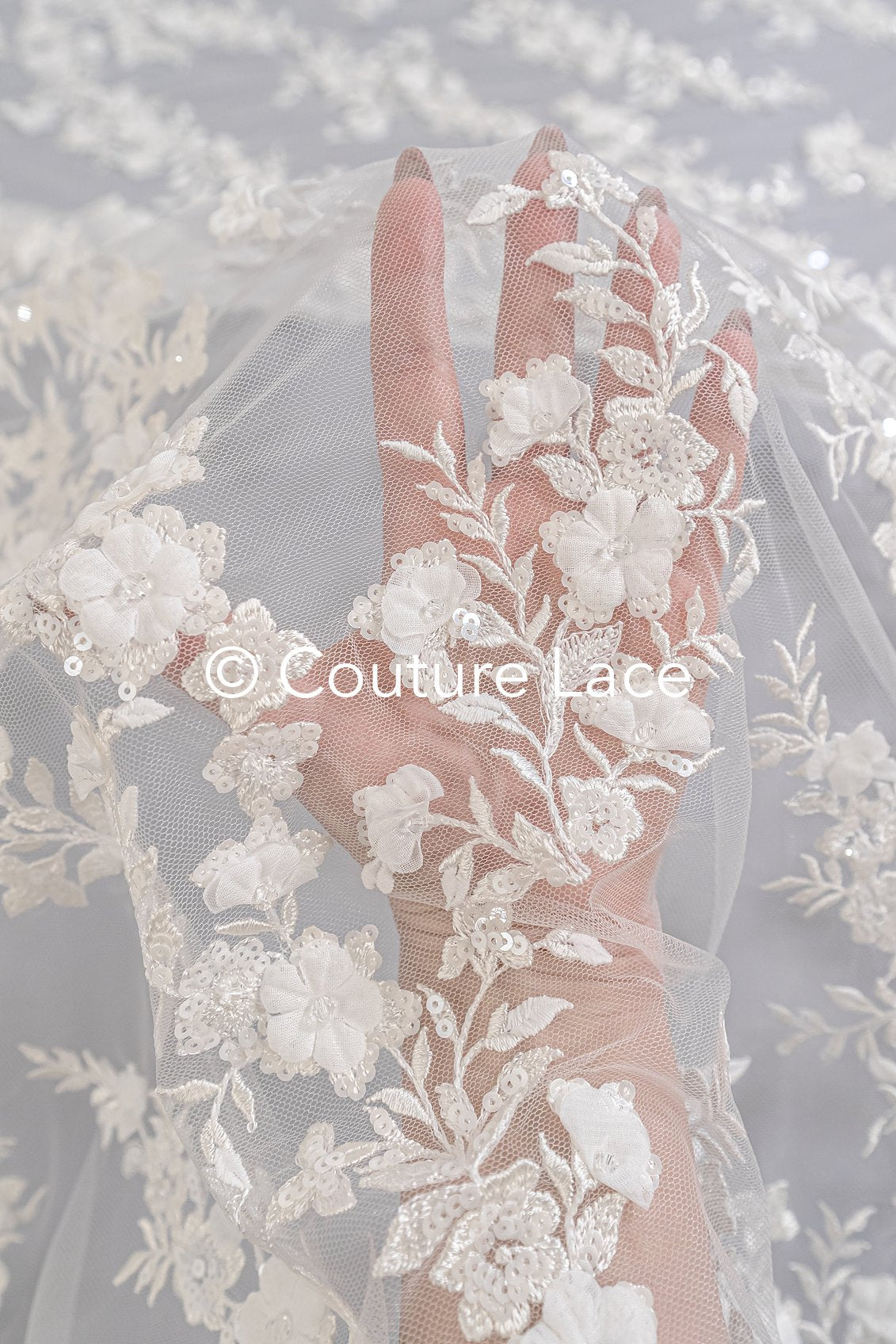 Romatische, Florale Spitze für Brautkleider, 3D Blumenspitze für Brautmode // L25-734
