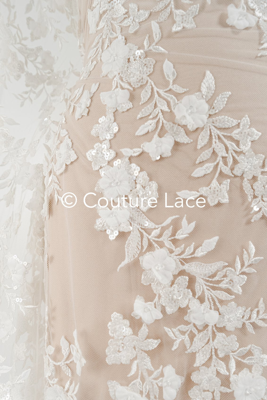 Romatische, Florale Spitze für Brautkleider, 3D Blumenspitze für Brautmode // L25-734