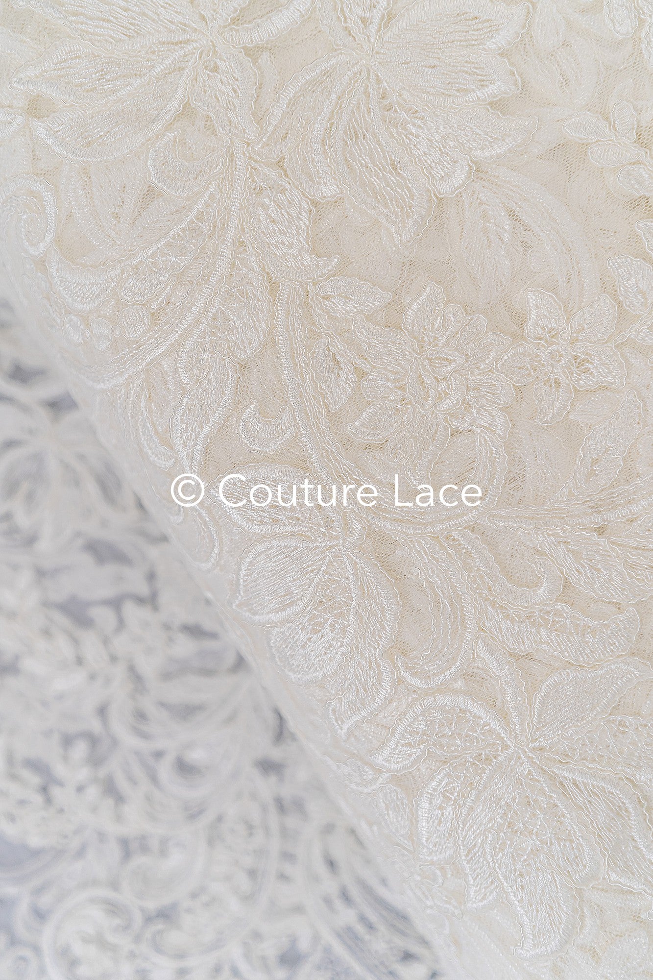 Luxurious floral lace with floral patterns, finest bridal lace for luxurious wedding dresses // L25-794