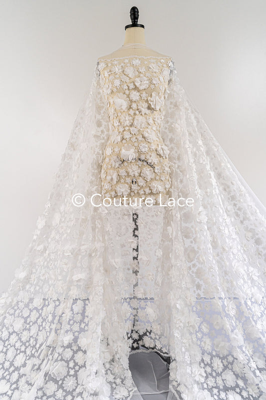 Exquisite Florale Spitze für Brautkleider, Jäckchen und Hochzeitsaccessoires // L25-814