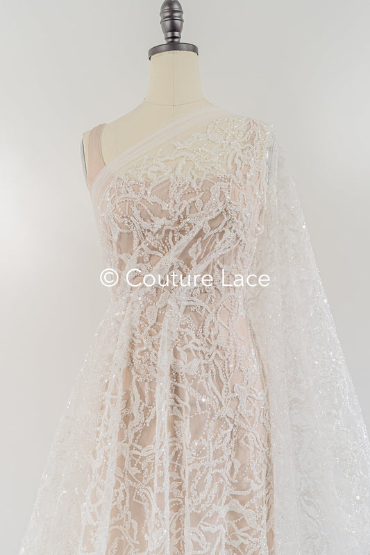 Abstrakte Pailletten- und Perlen-Stickerei für Brautkleider und Dekoration – Exklusiver Stoff für den besonderen Look // L25-831