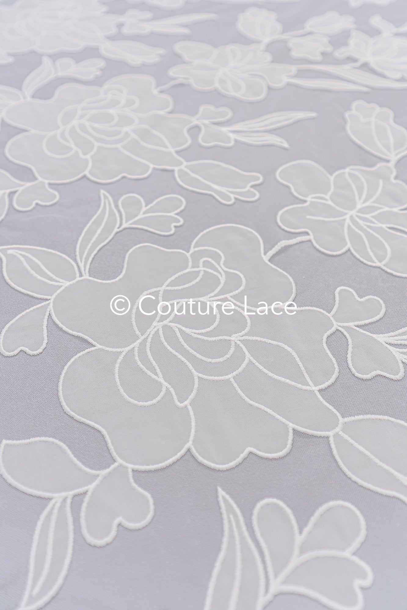 Floral embroidered bridal lace fabric, high-quality lace fabric with large floral pattern for wedding dresses // L25-835