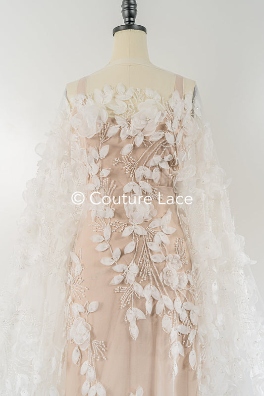 Bestickte Florale Spitze für Brautkleider, Luxus Brautspitze mit 3D Blumen // L25-844