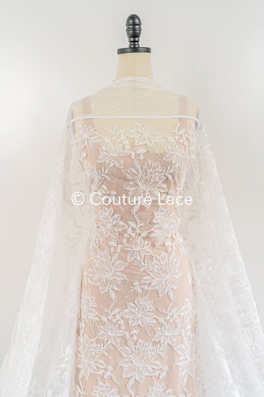 Bridal lace fabric with floral pattern, high-quality lace fabric for wedding dresses // L26-013B