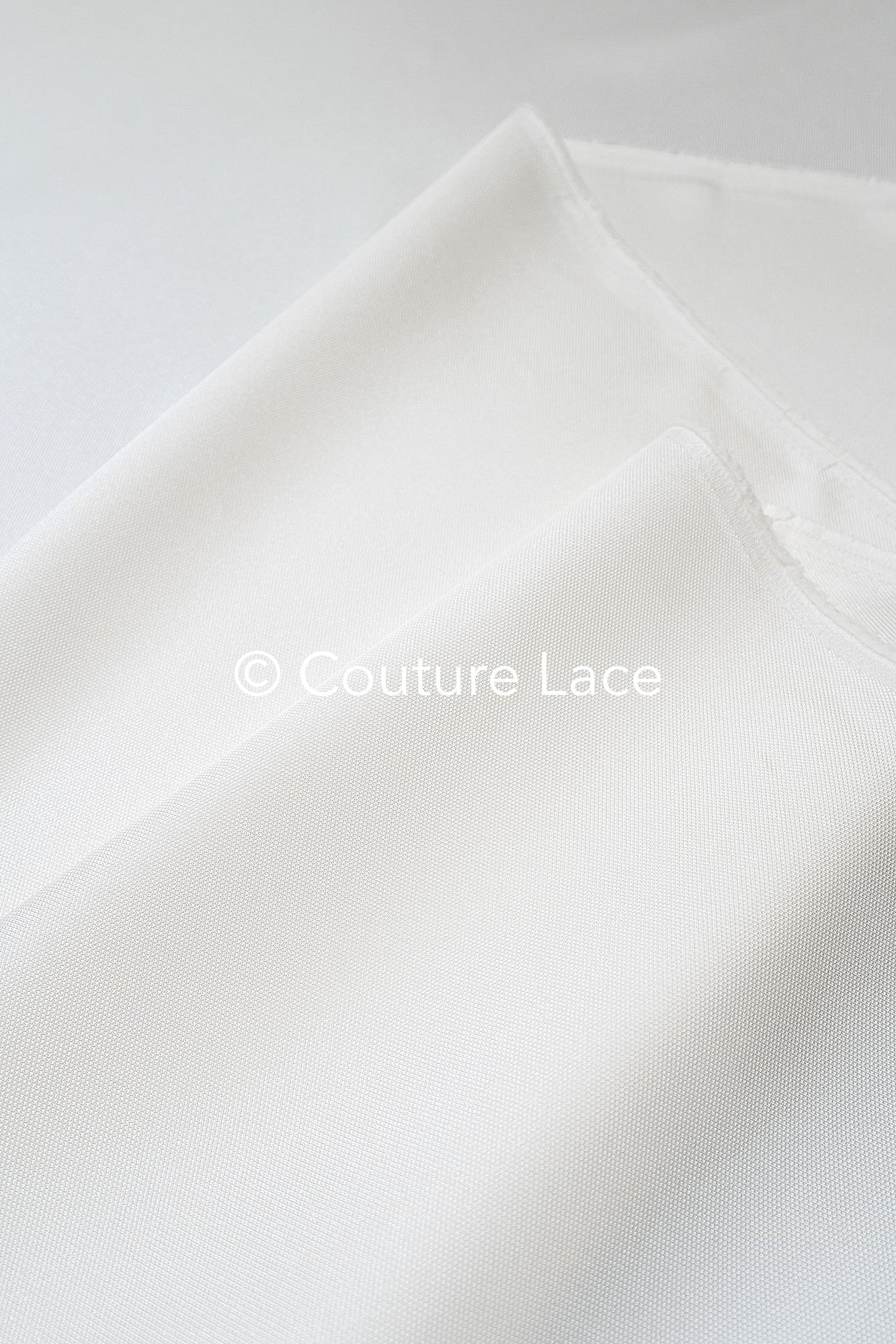 Structured Mikado Fabric in Ivory – Perfect for Princess Wedding Dresses & Decoration //R-062