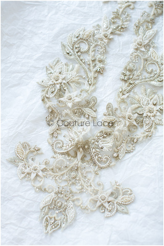 HANDMADE Strassverzierung, Strassapplikation, Couture Perlenkette// E-020