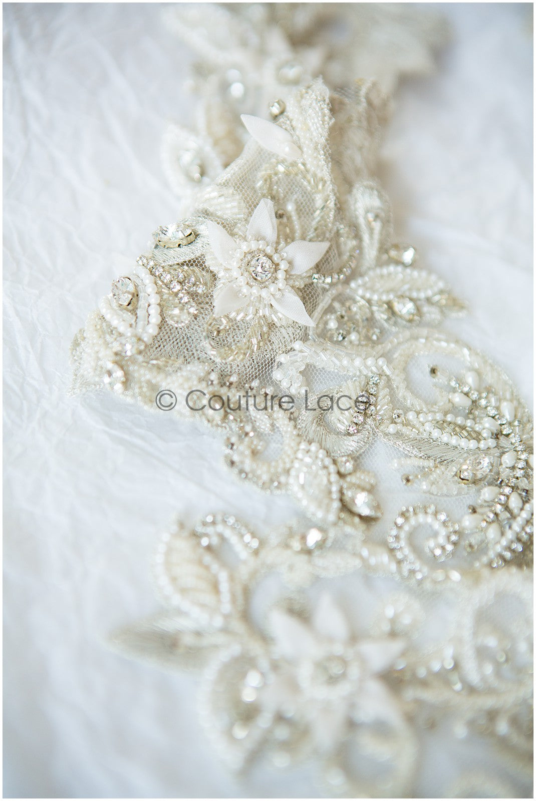 HANDMADE Strassverzierung, Strassapplikation, Couture Perlenkette// E-020