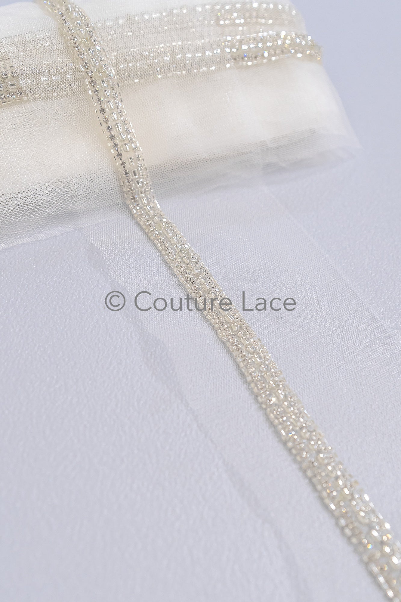 Brautspitze Borte mit Perlen & Kristallen Silber/ Spitzenborte mit Perlen/ Brautgürtel Borte/ Spitzenborte für Brautkleid// T24-092