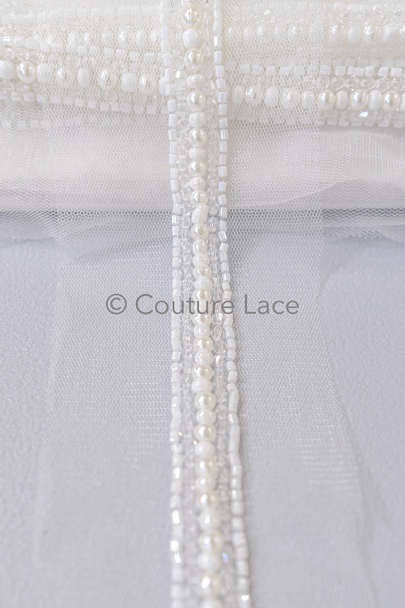 Brautspitze Borte mit Perlen/ weiße Spitzenborte mit Perlen/ Brautgürtel Borte/ Spitzenborte für Brautkleid// T24-093