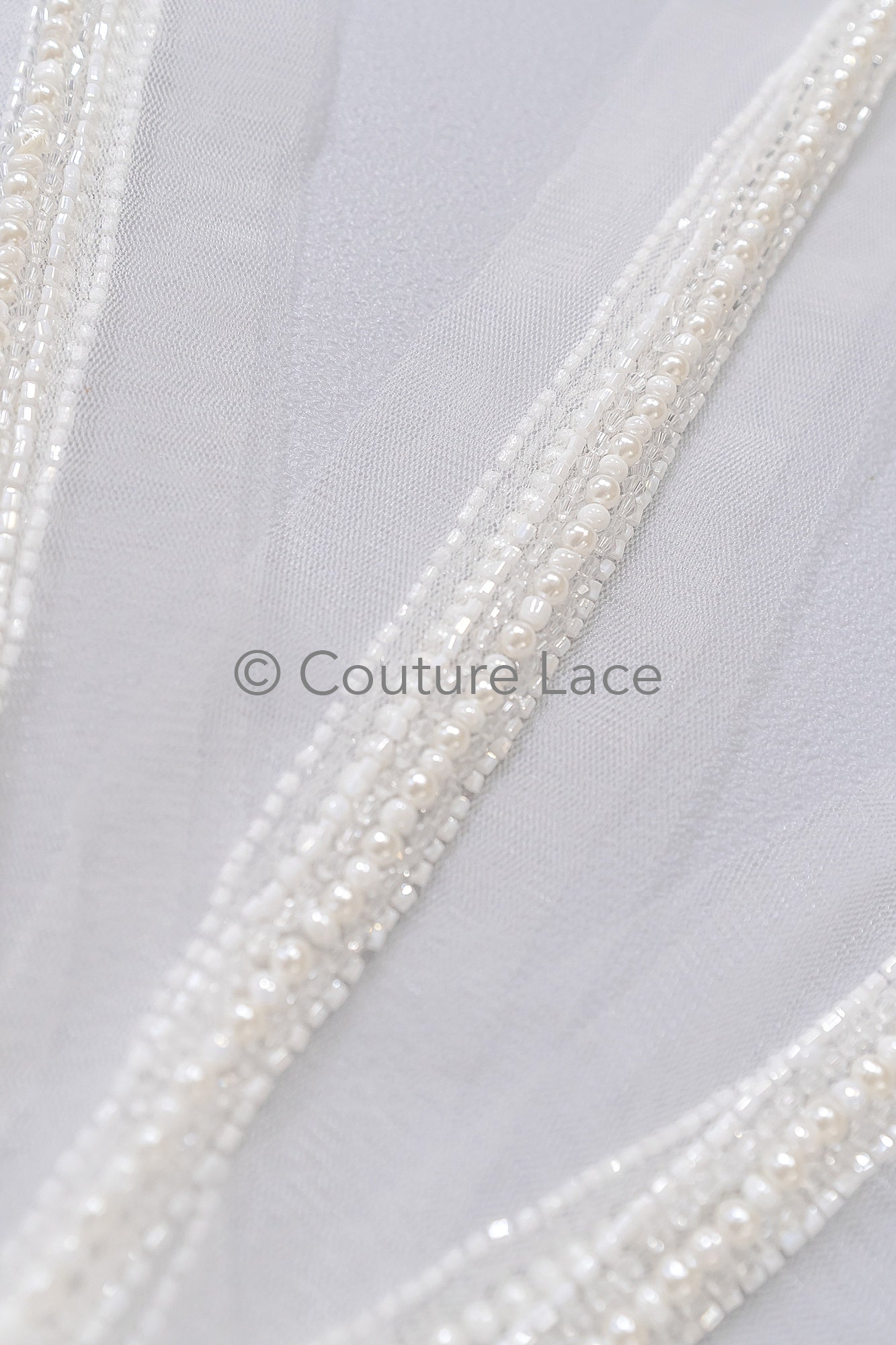 Brautspitze Borte mit Perlen/ weiße Spitzenborte mit Perlen/ Brautgürtel Borte/ Spitzenborte für Brautkleid// T24-093