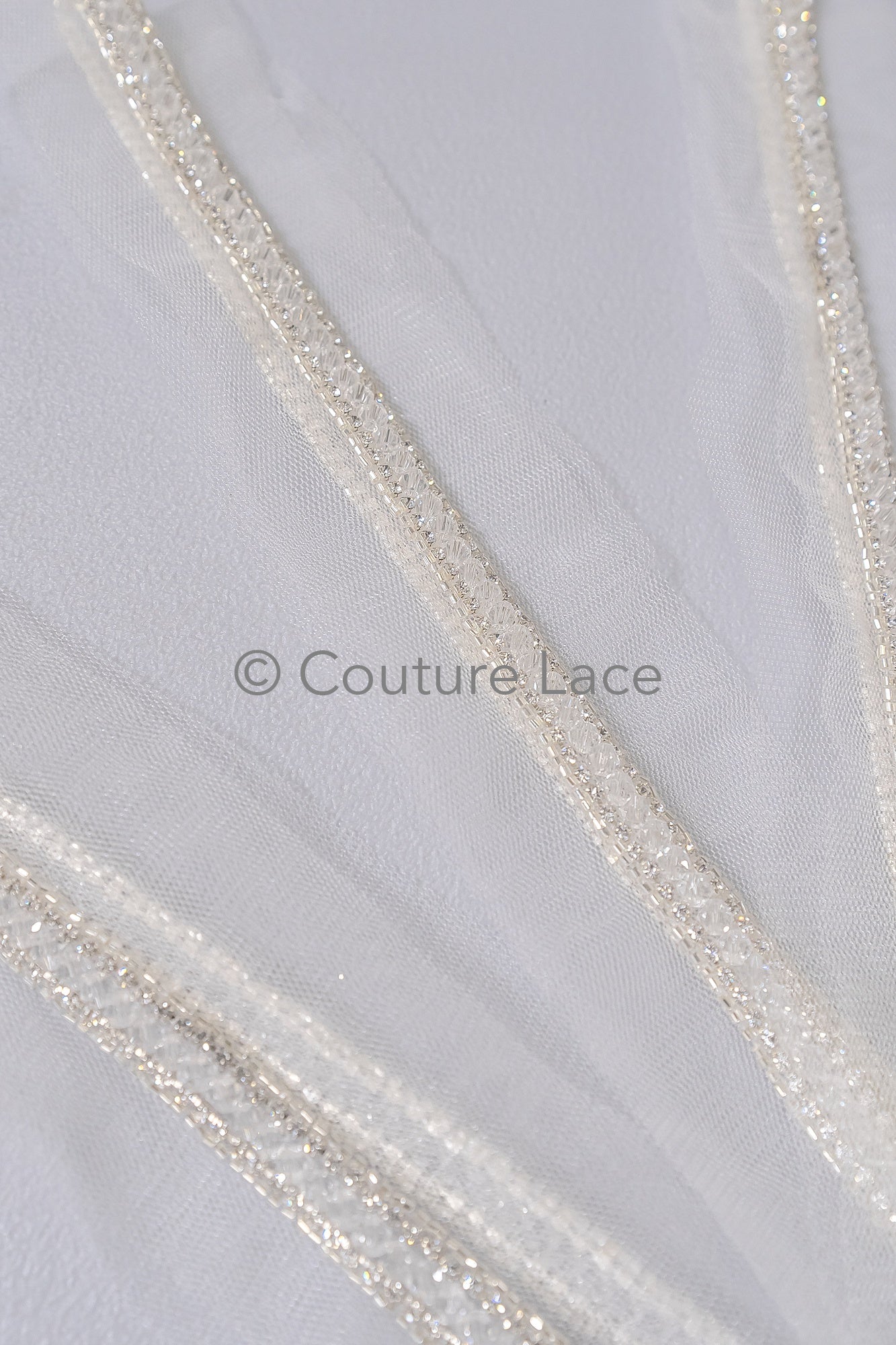 Brautspitze Borte mit Perlen & Kristallen Silber/ Spitzenborte mit Perlen/ Brautgürtel Borte/ Spitzenborte für Brautkleid// T24-094
