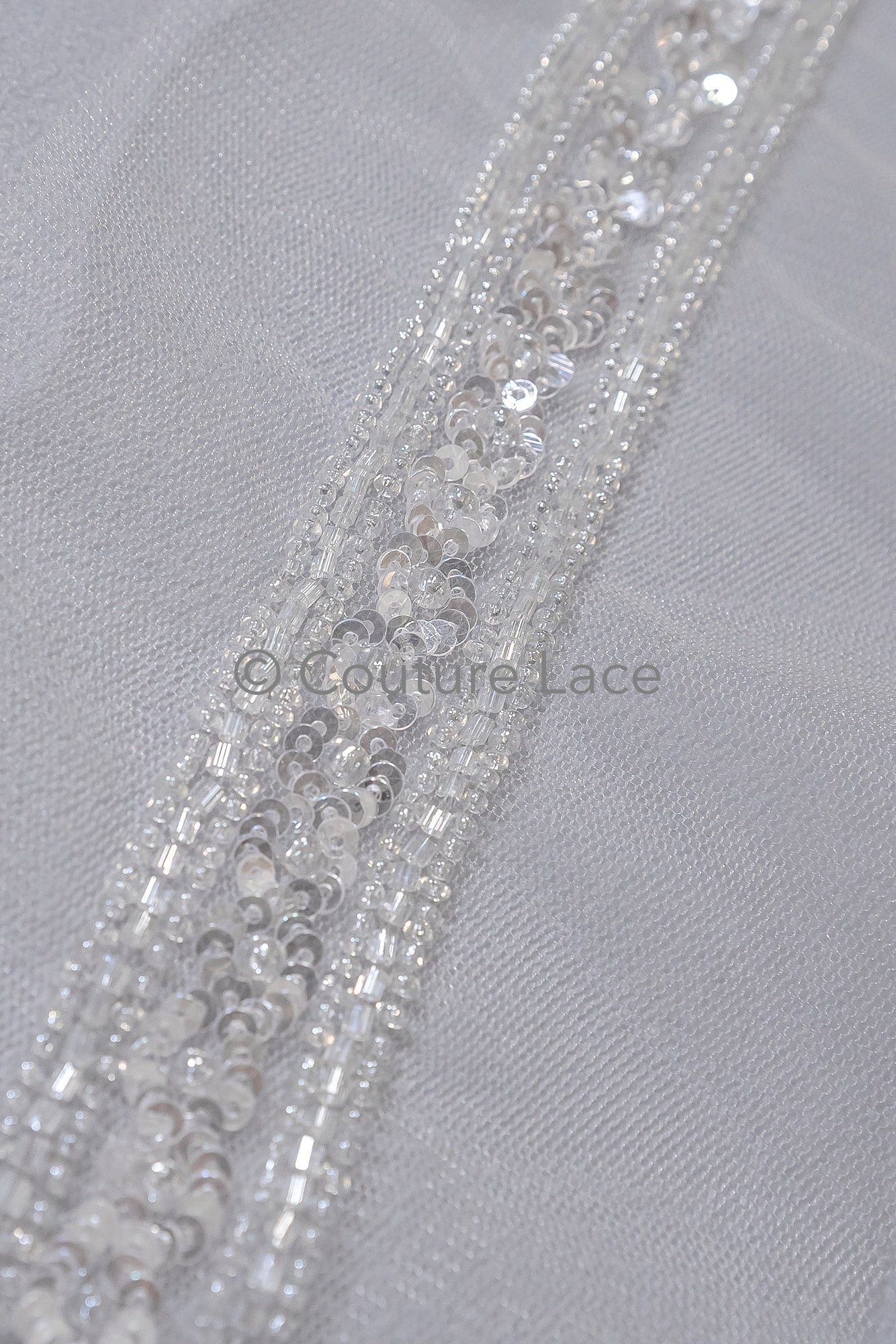 Brautspitze Borte mit Perlen & Pailletten Silber/ Spitzenborte mit Perlen/ Brautgürtel Borte/ Spitzenborte für Brautkleid// T24-098