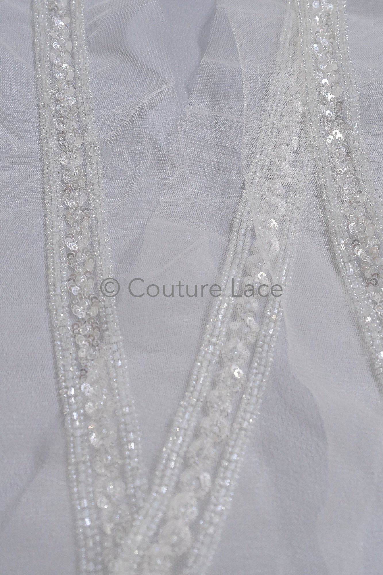 Brautspitze Borte mit Perlen & Pailletten Silber/ Spitzenborte mit Perlen/ Brautgürtel Borte/ Spitzenborte für Brautkleid// T24-098