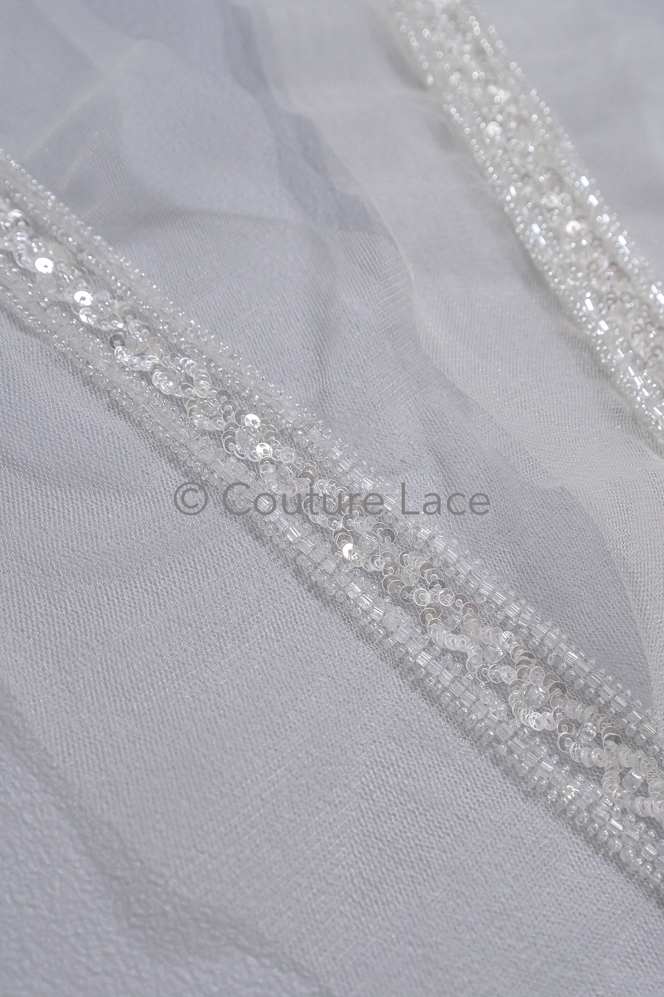 Brautspitze Borte mit Perlen & Pailletten Silber/ Spitzenborte mit Perlen/ Brautgürtel Borte/ Spitzenborte für Brautkleid// T24-098
