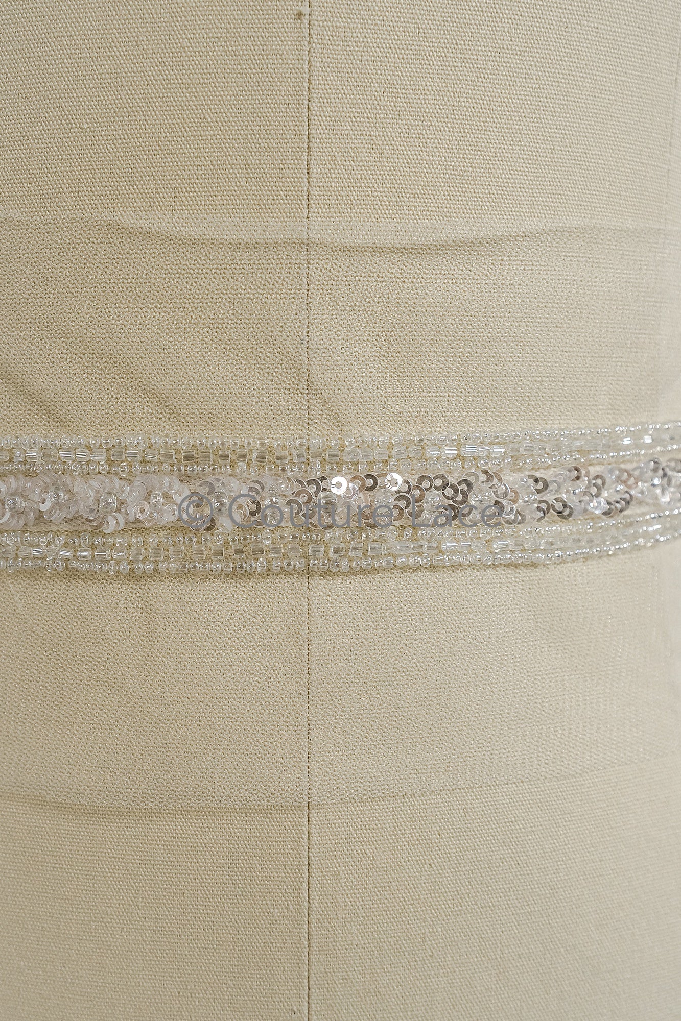 Brautspitze Borte mit Perlen & Pailletten Silber/ Spitzenborte mit Perlen/ Brautgürtel Borte/ Spitzenborte für Brautkleid// T24-098