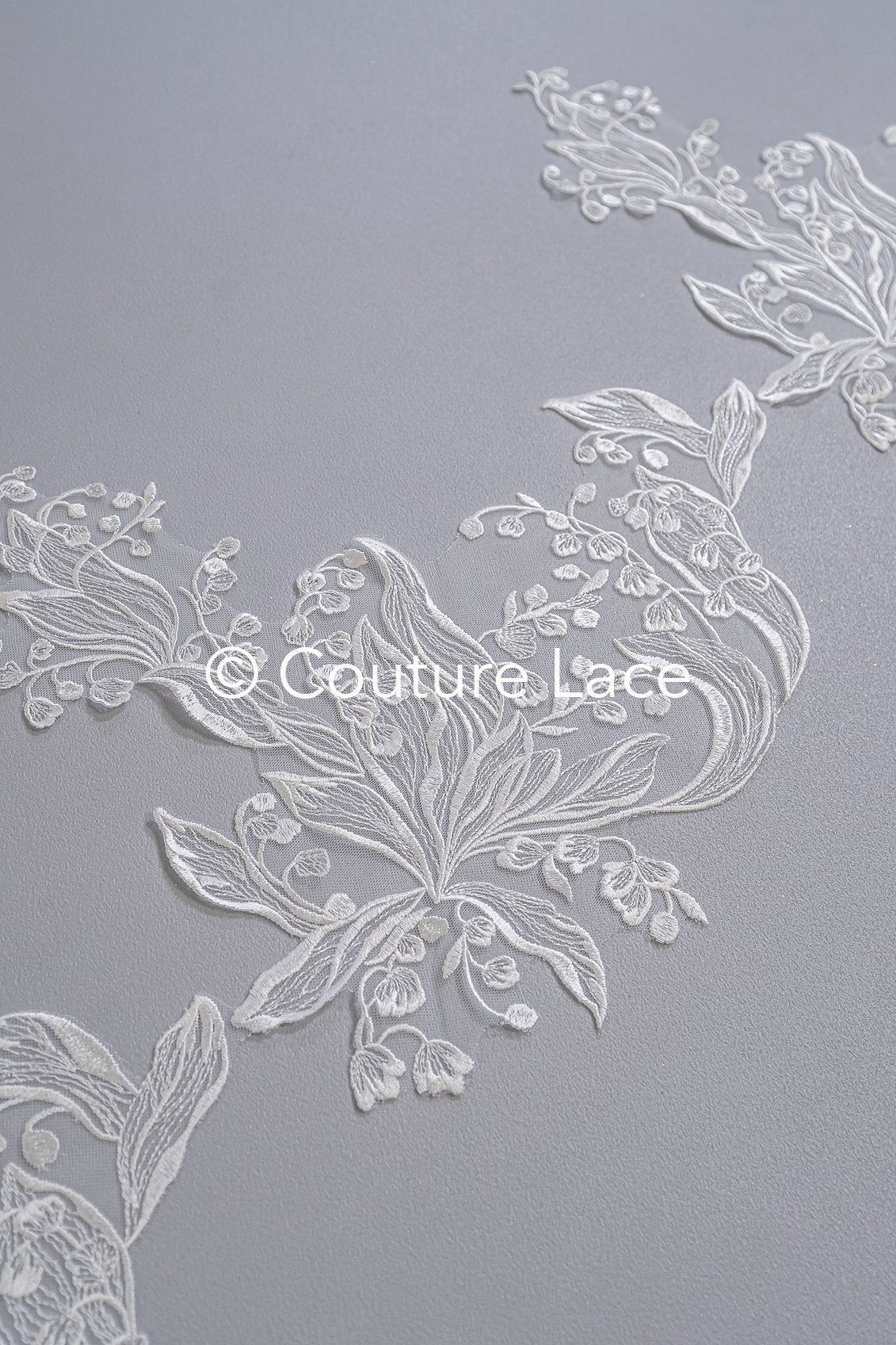 Brautspitze Borte/ Spitzenborte off-white/ florale Braut Spitzenborte/ Spitzenborte für Brautkleid// T24-024