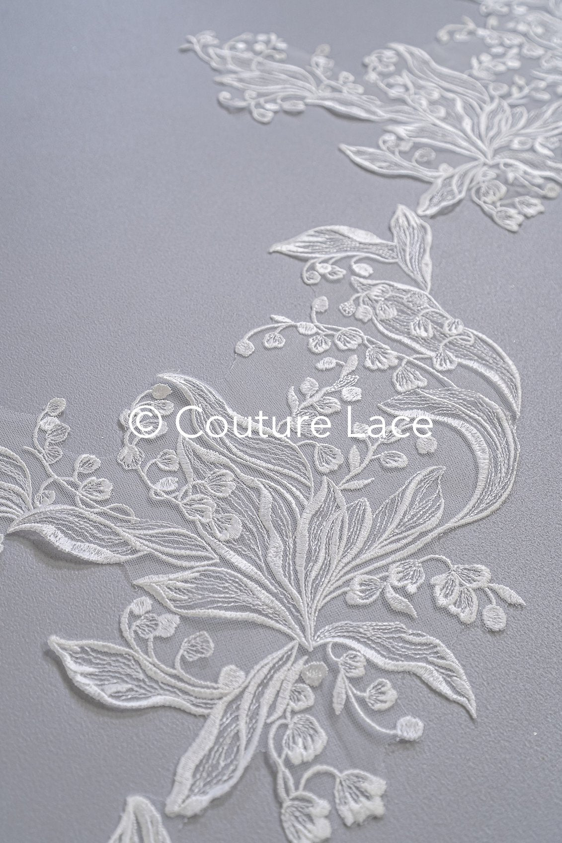 Brautspitze Borte/ Spitzenborte off-white/ florale Braut Spitzenborte/ Spitzenborte für Brautkleid// T24-024