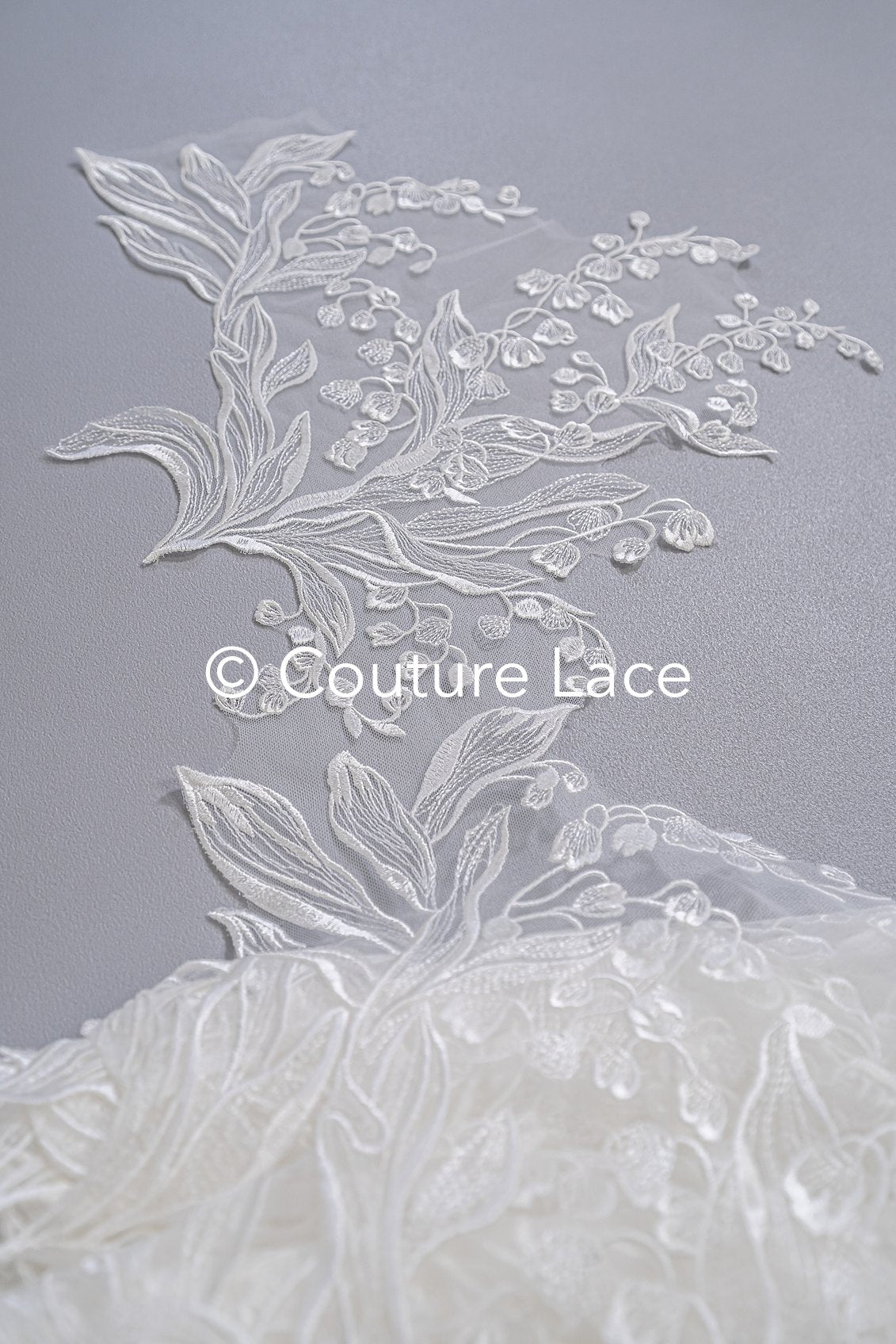 Brautspitze Borte/ Spitzenborte off-white/ florale Braut Spitzenborte/ Spitzenborte für Brautkleid// T24-026