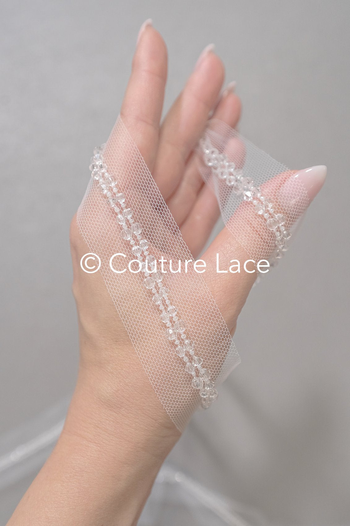 Brautspitze Borte mit Perlen/ Spitzenborte off-white transparent/ Braut Borte/ Spitzenborte für Brautkleid// T24-230