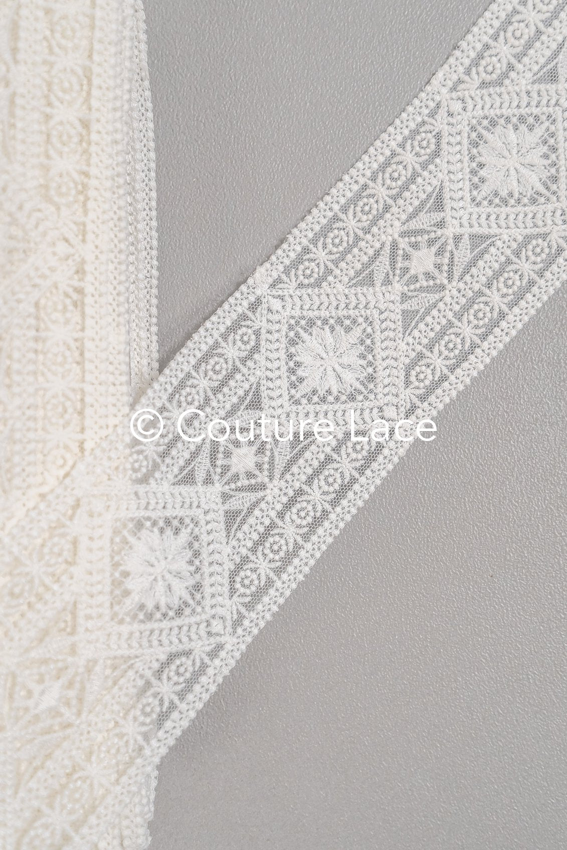 Brautspitze Borte/ Spitzenborte off-white/ Boho Braut Borte/ Spitzenborte für Brautkleid// T24-231