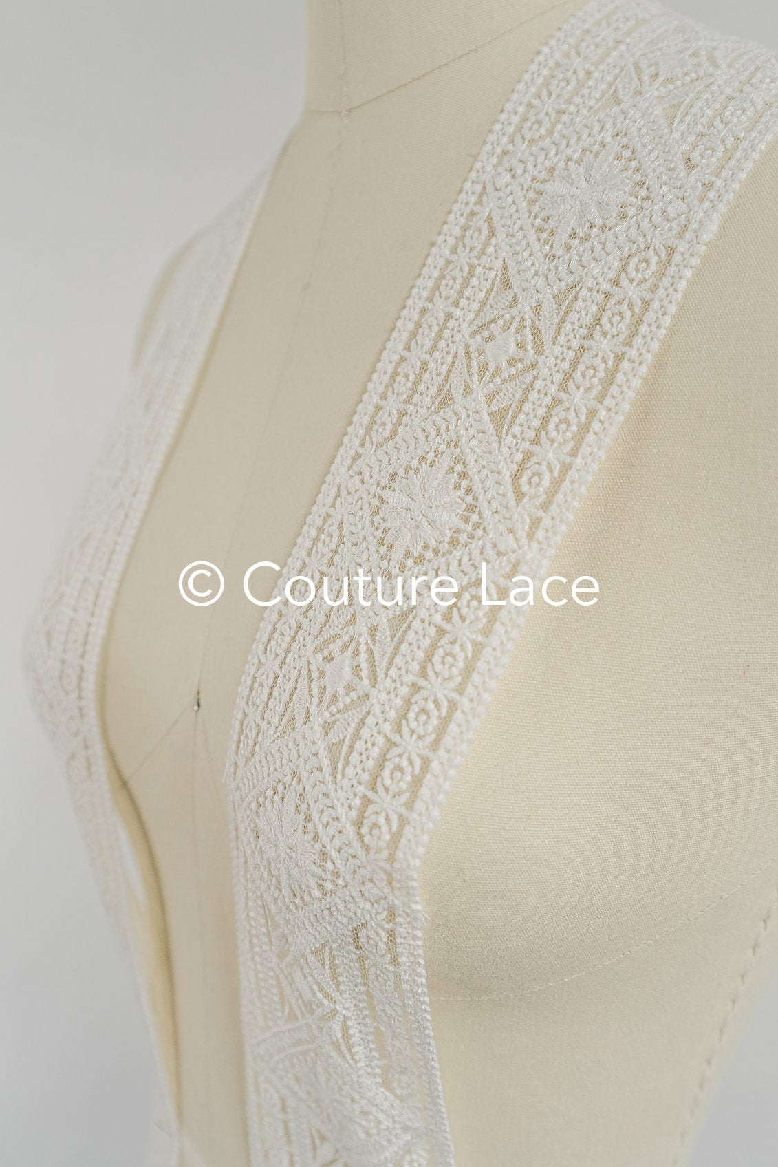 Brautspitze Borte/ Spitzenborte off-white/ Boho Braut Borte/ Spitzenborte für Brautkleid// T24-231