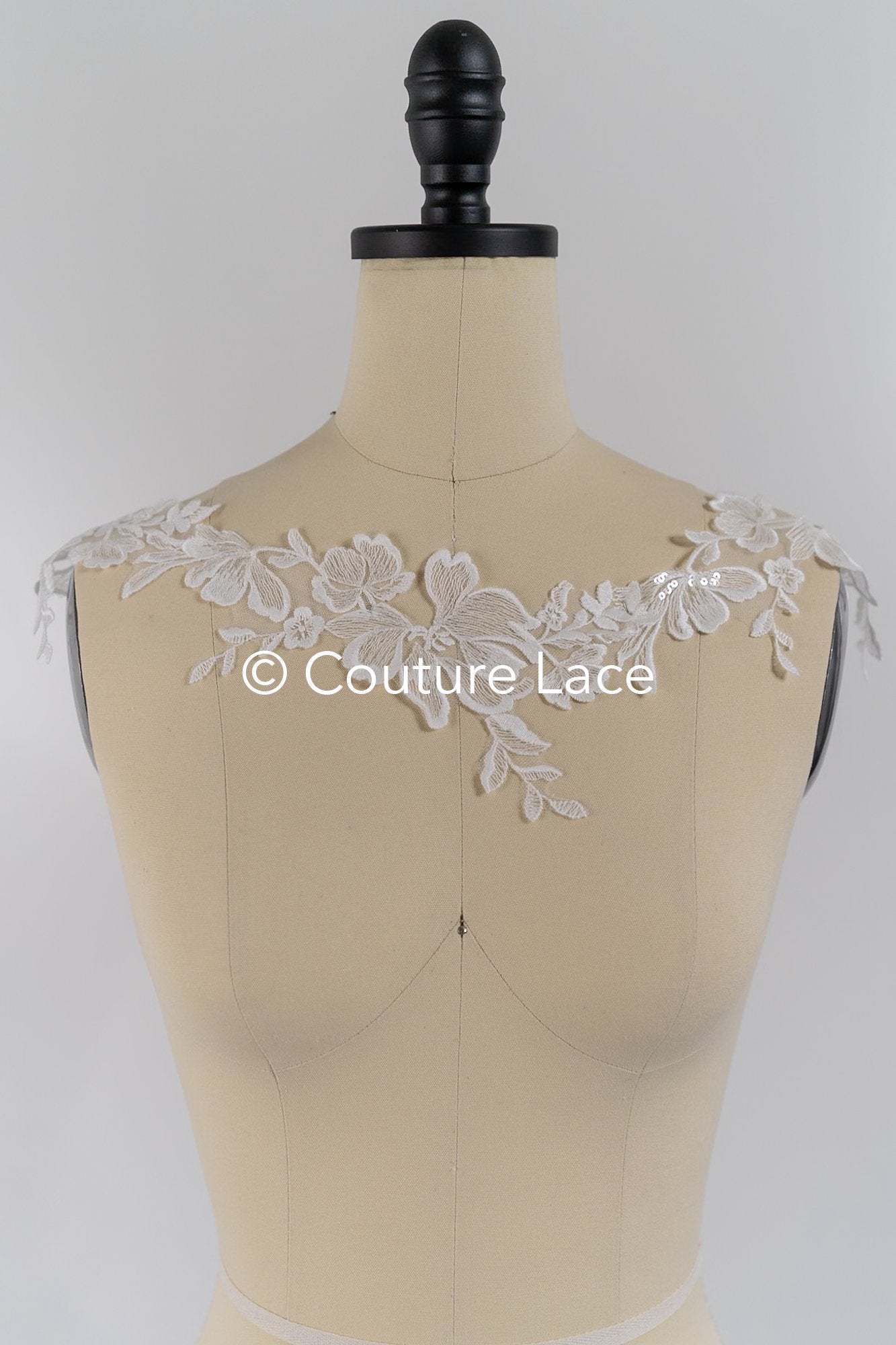 Floral bridal lace trim/ flowery lace edge for wedding dresses // T25-233