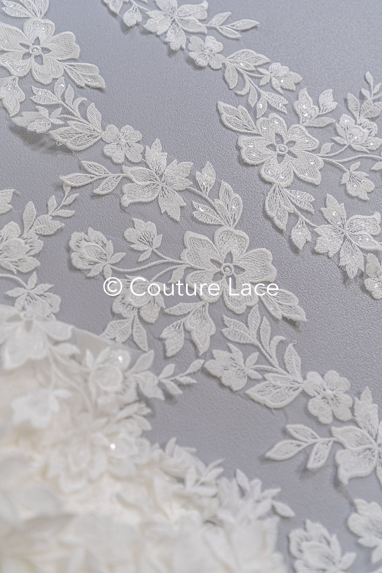 Fine bridal lace trim with floral pattern/ floral lace edge for wedding dresses // T25-235