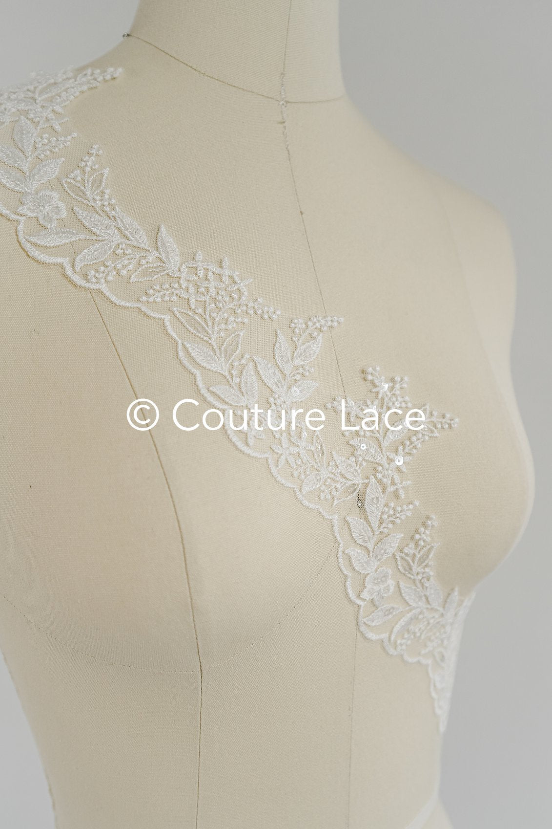 Fine bridal lace trim with floral pattern/ floral lace edge for wedding dresses // T25-237