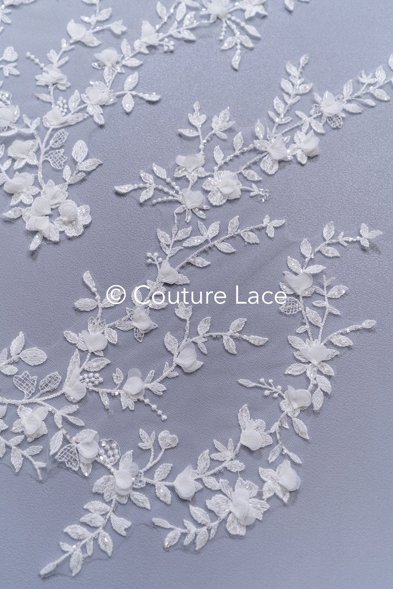 Brautspitzenapplikationen mit 3D Blumen/ Brautkleid Spitzenverzierungen mit Perlen// A24-468