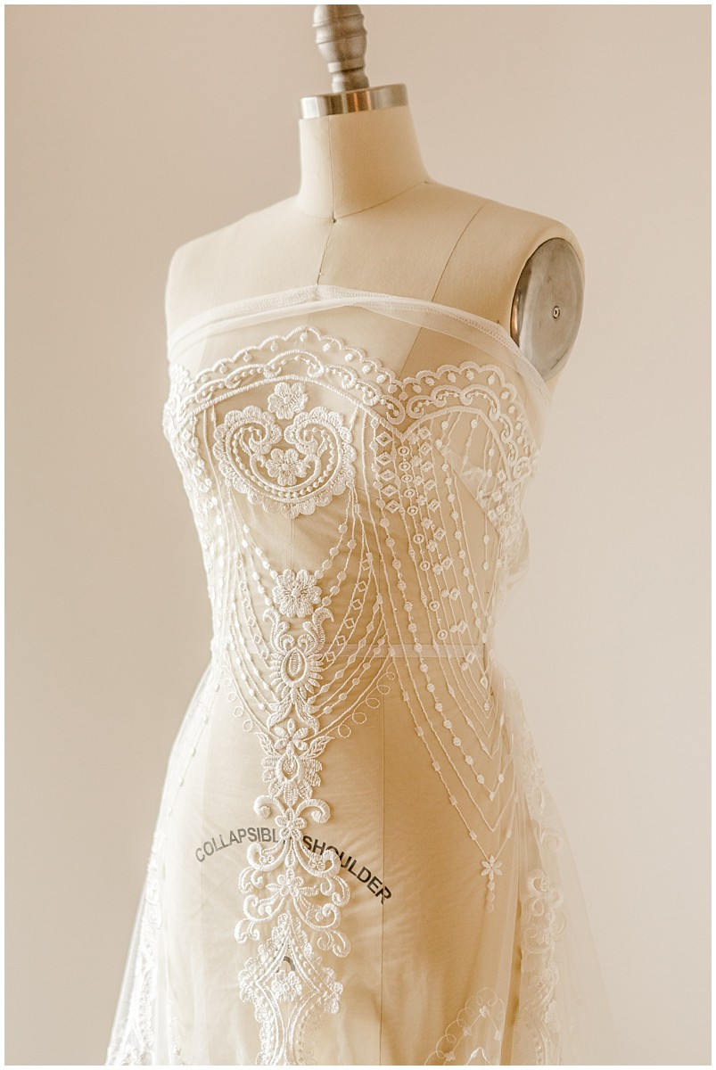 Weich bestickter Spitzenstoff, Blume Hochzeit Spitze, Pailletten Spitzenstoff, BrautSpitze Stoff, Couture Spitze, Hochzeitskleid Spitze// L17-036