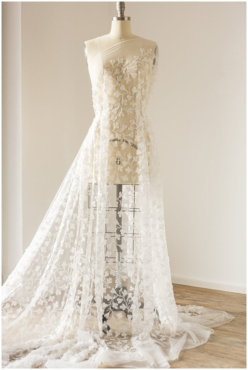 Romantische Perlen 3D Blatt Blütenspitze, Braut 3D Spitzenstoff, Hochzeitskleid Spitzenstoff, Perlen florale Spitze, Braut spitzen Kleid// L17-111
