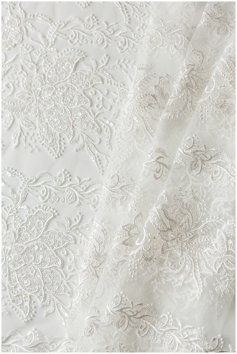 Schwerer Perlen Spitzenstoff, Braut Spitzenstoff, Hochzeitskleid Spitzenstoff, florale Spitze, Braut Spitzenkleid, Wellenspitze// L17-107