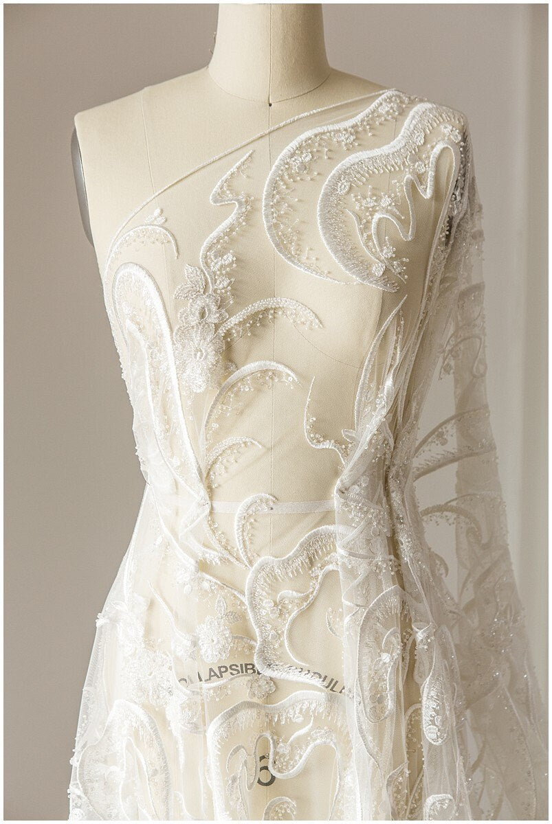 Schweres Perlen blumen Spitzenstoff, Braut Spitzenstoff, Hochzeitskleid Spitzenstoff, florale Spitze, Braut Spitzenkleid, Wellenspitze// L17-110