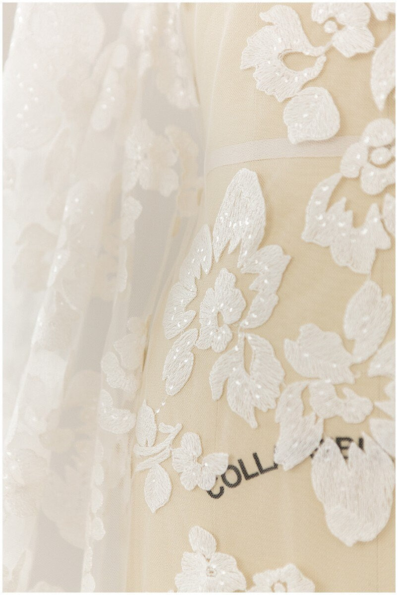 Romantische bestickte Blumenspitze/ Braut Spitzenstoff Off-White/ Hochzeitskleid Spitzenstoff/ Pailletten Blumenspitze/ Brautspitze// L17-113