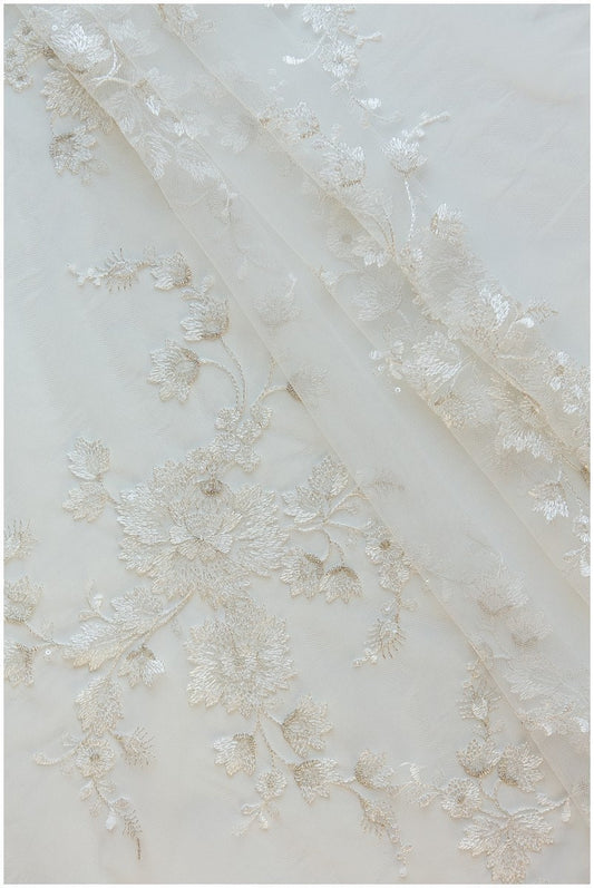 Encaje suave con flores Off-White y Plata / Encaje nupcial / Encaje para vestido de novia con lentejuelas / Encaje floral // L17-101